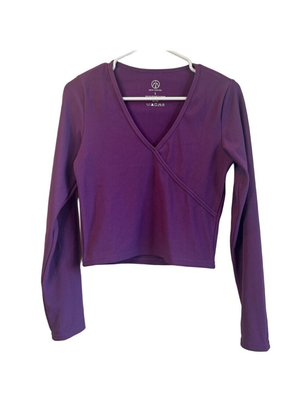 MOVE THEOLOGY Ribbed Long Sleeve Crop
